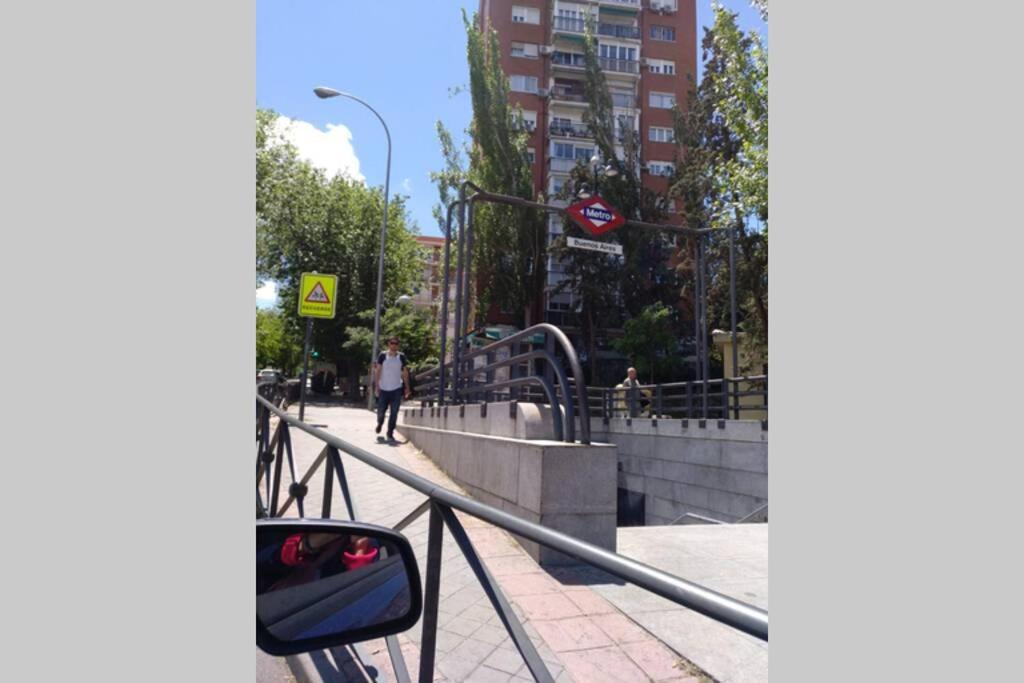 R22-Loft En Madrid Con Aire Acondicionado Y Wifi Appartement Buitenkant foto
